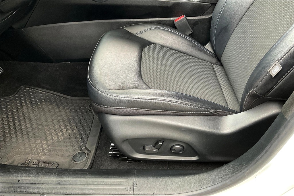 2022 Jeep Compass Latitude - Photo 33