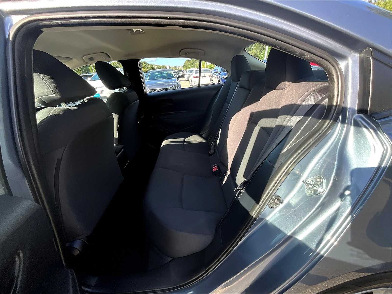 2022 Toyota Corolla LE - Photo 15