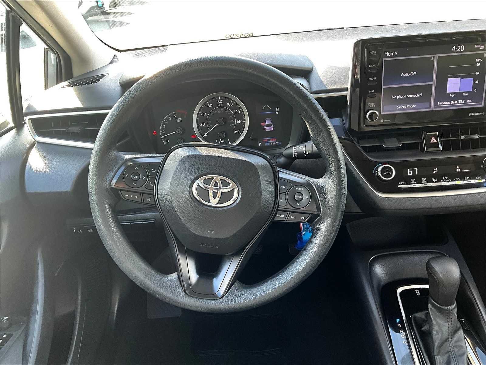 2022 Toyota Corolla LE - Photo 17
