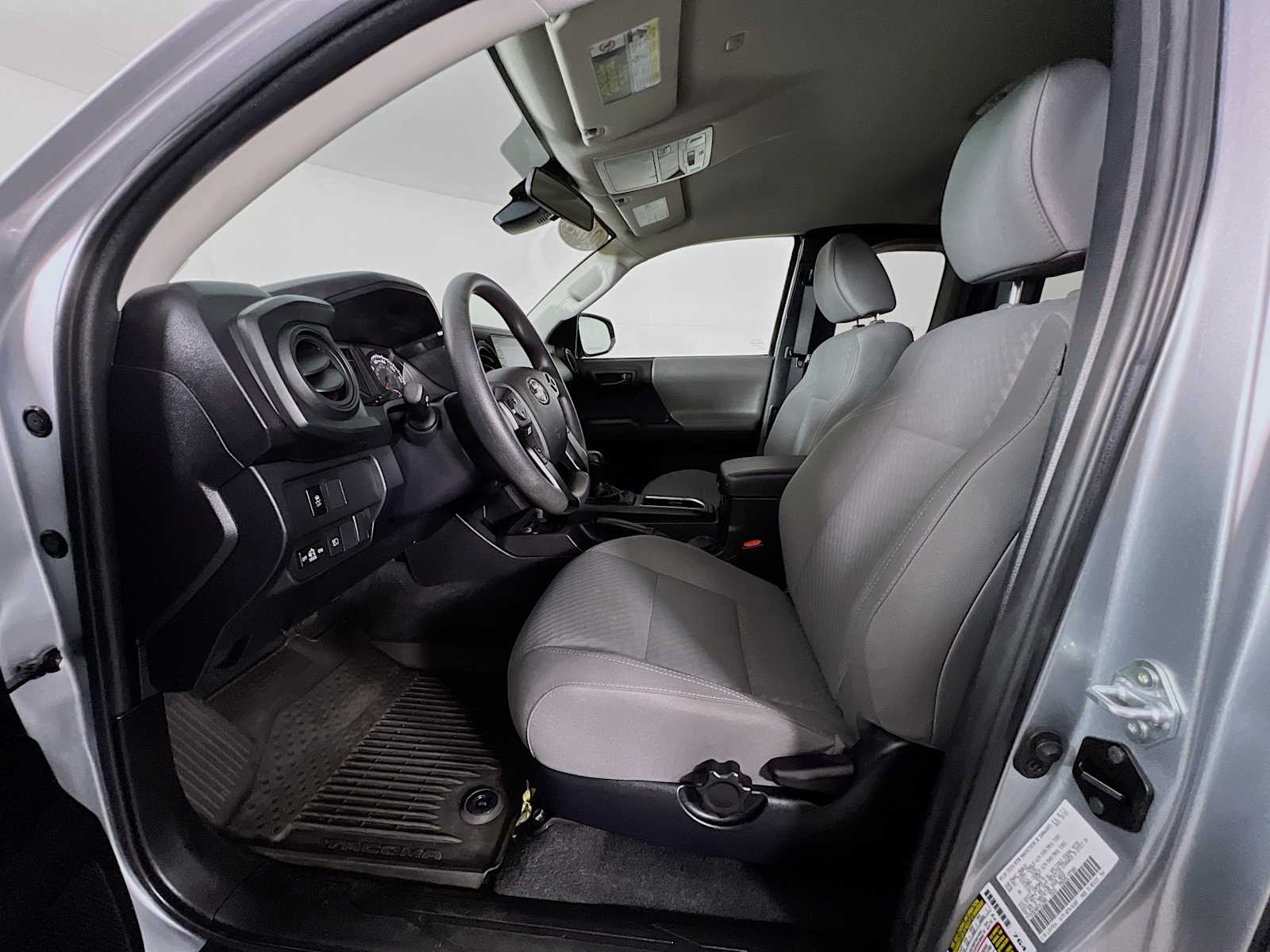 2022 Toyota Tacoma SR - Photo 19