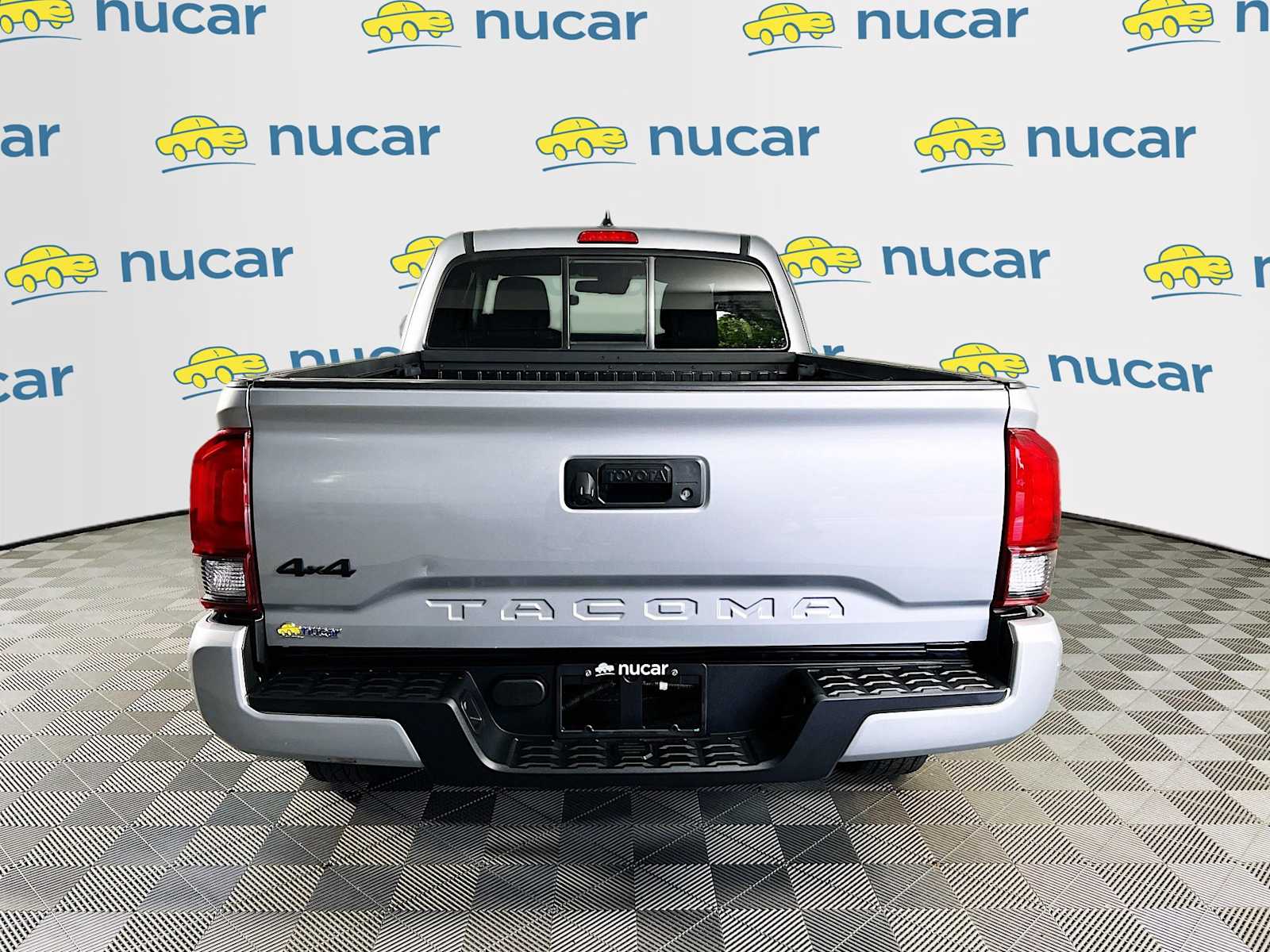 2022 Toyota Tacoma SR - Photo 6