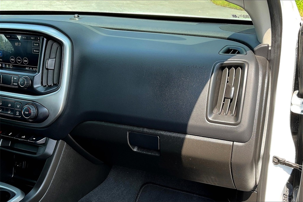 2022 Chevrolet Colorado LT - Photo 13