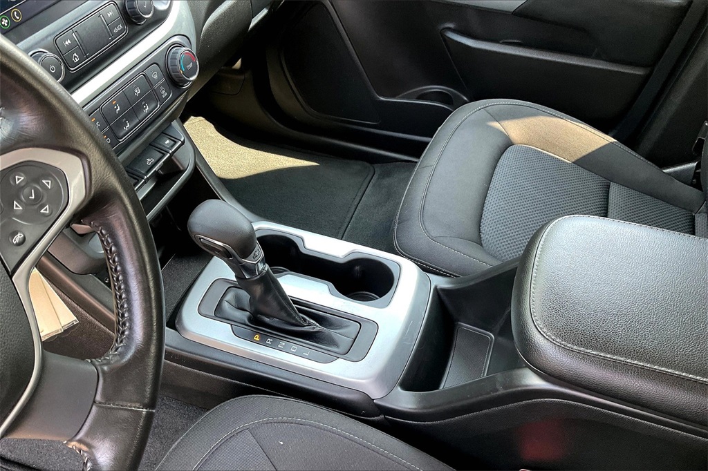 2022 Chevrolet Colorado LT - Photo 20