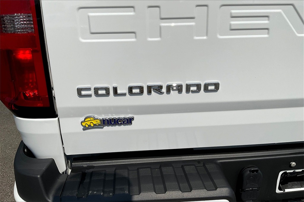 2022 Chevrolet Colorado LT - Photo 27