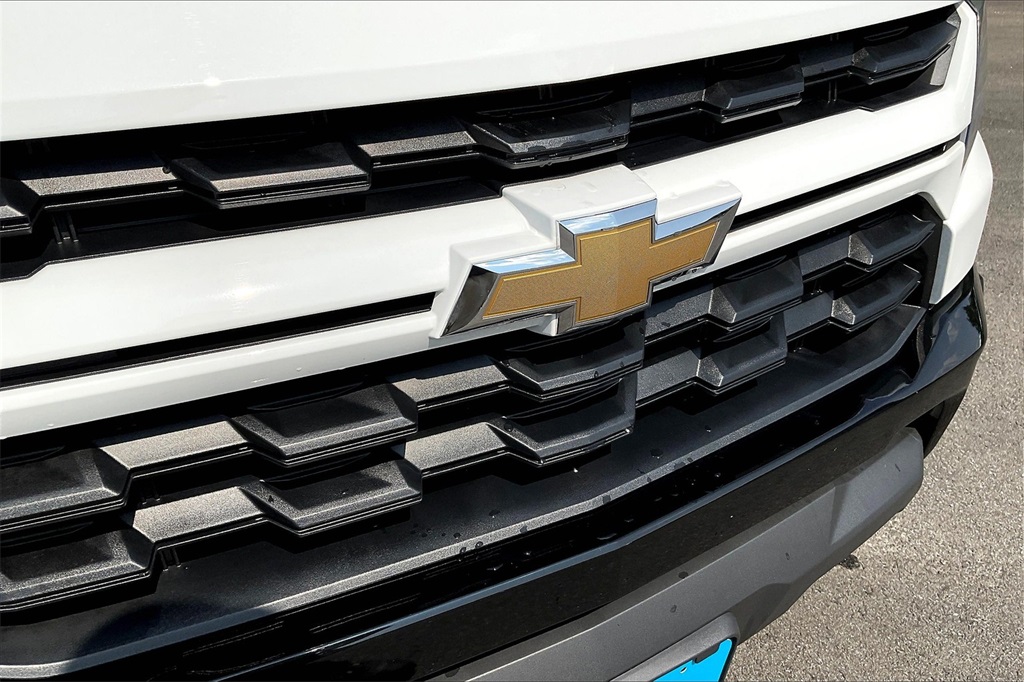 2022 Chevrolet Colorado LT - Photo 30