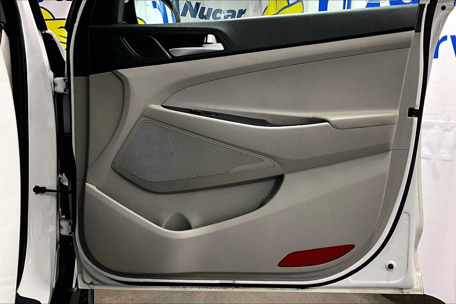 2019 Hyundai Tucson SE - Photo 12