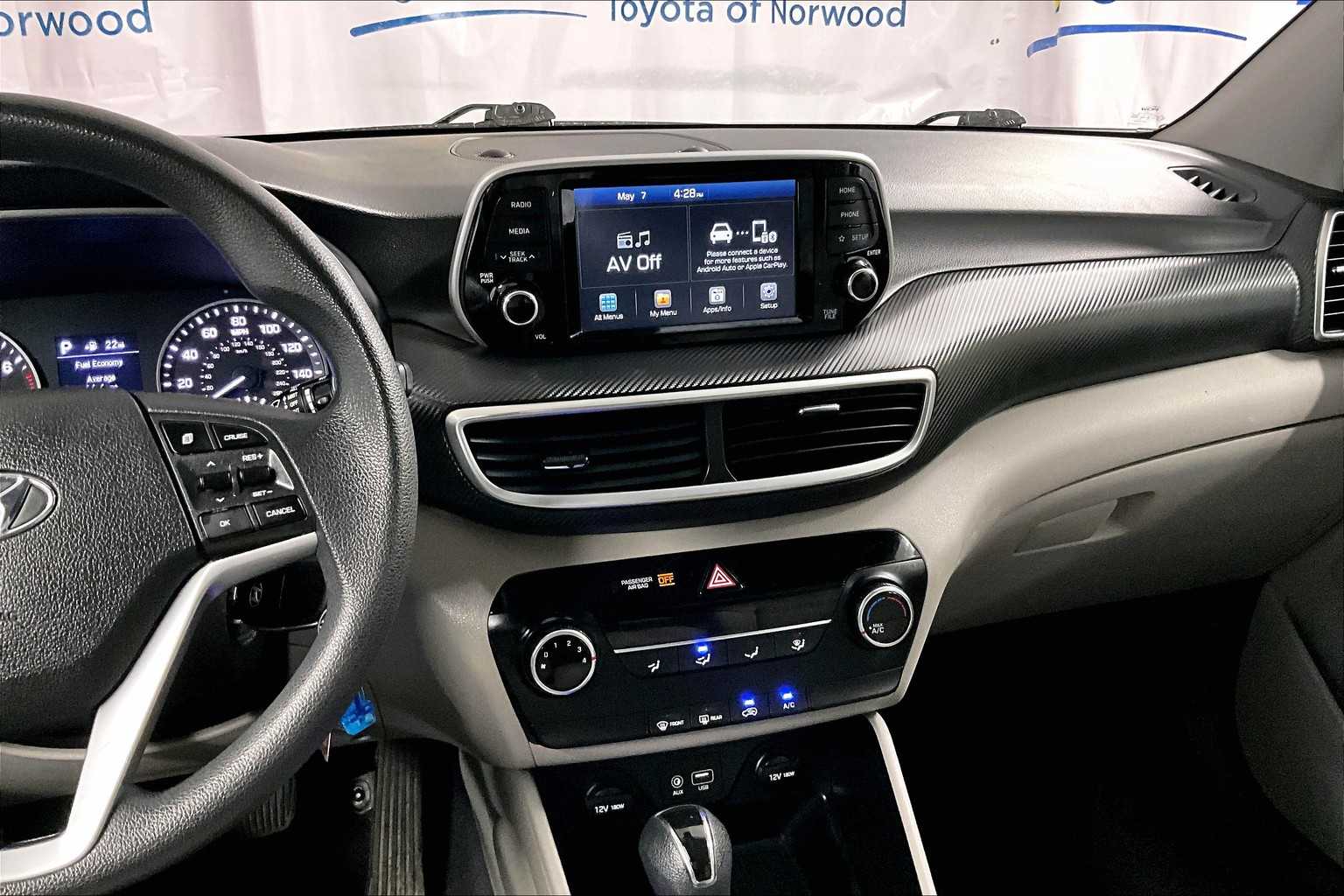 2019 Hyundai Tucson SE - Photo 18