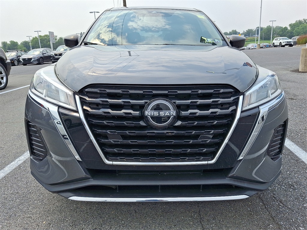 2022 Nissan Kicks S - Photo 2