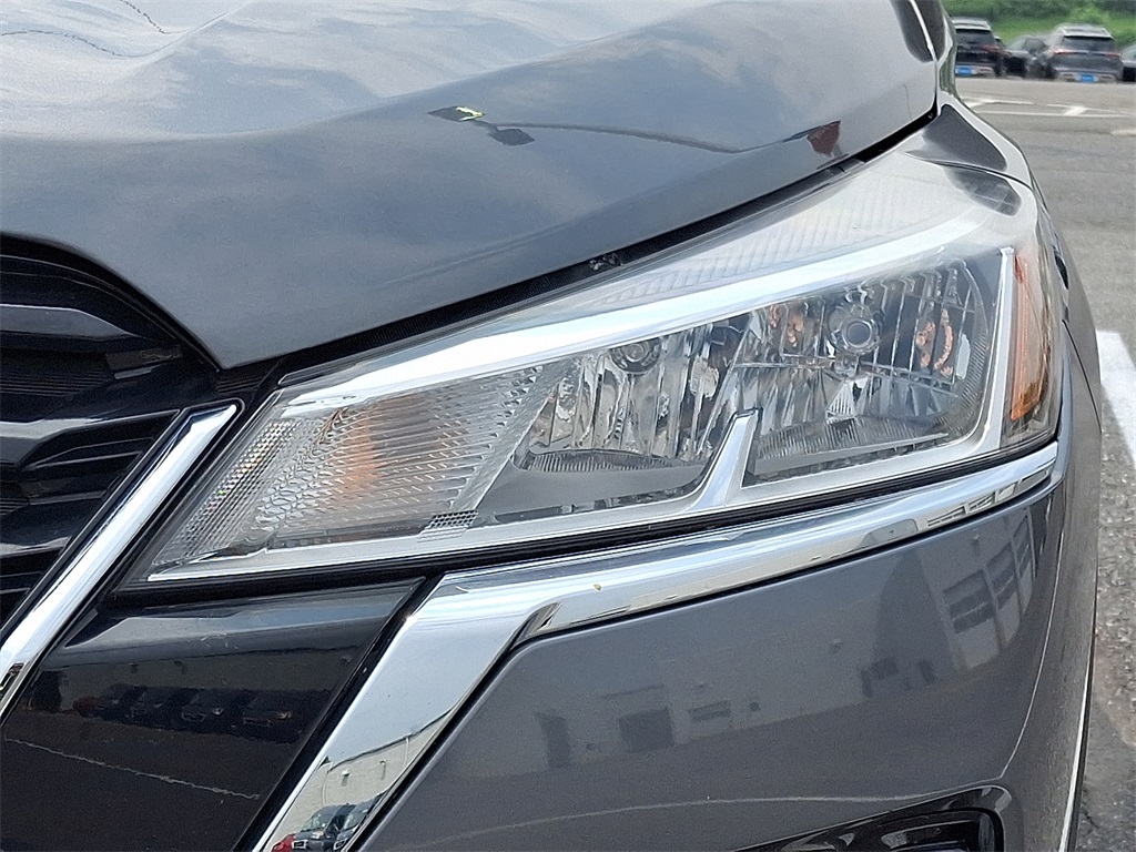 2022 Nissan Kicks S - Photo 9