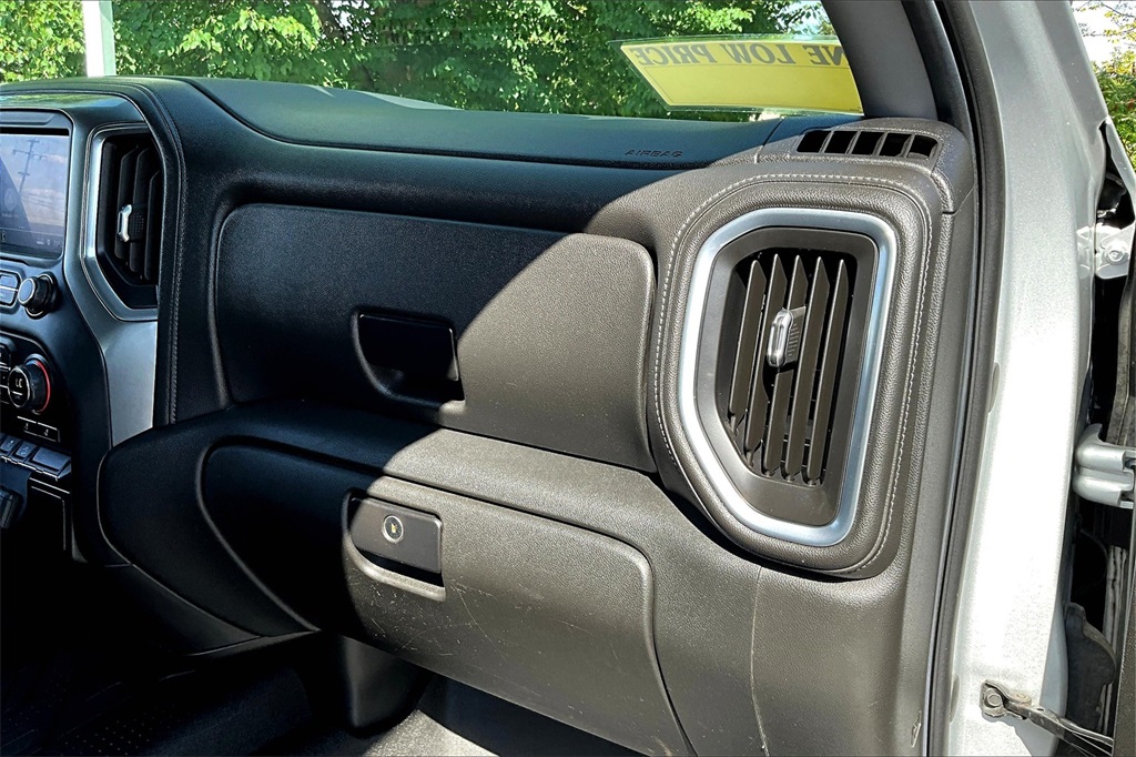 2019 Chevrolet Silverado 1500 RST - Photo 13
