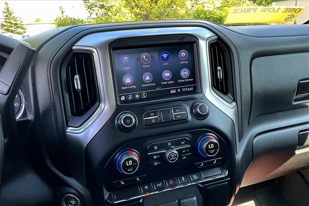2019 Chevrolet Silverado 1500 RST - Photo 18