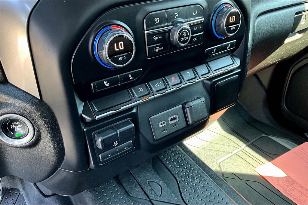 2019 Chevrolet Silverado 1500 RST - Photo 27