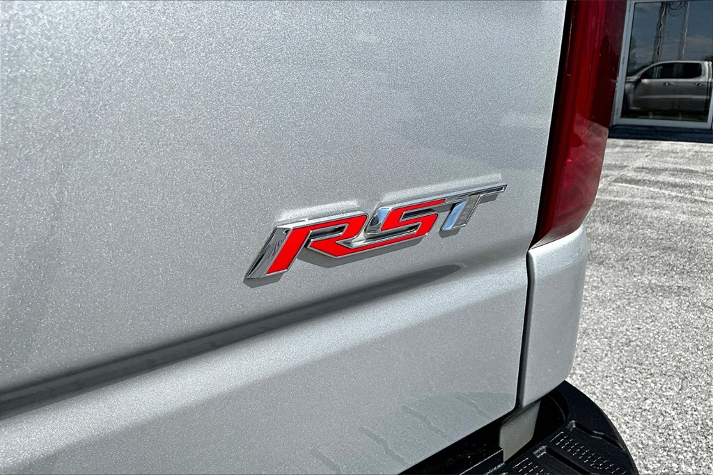 2019 Chevrolet Silverado 1500 RST - Photo 29