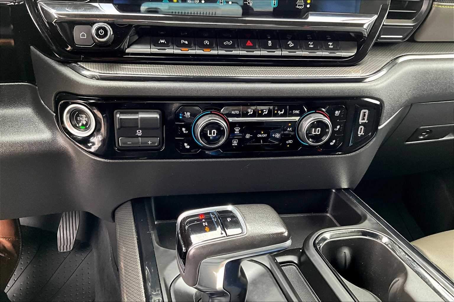 2022 Chevrolet Silverado 1500 ZR2 - Photo 25