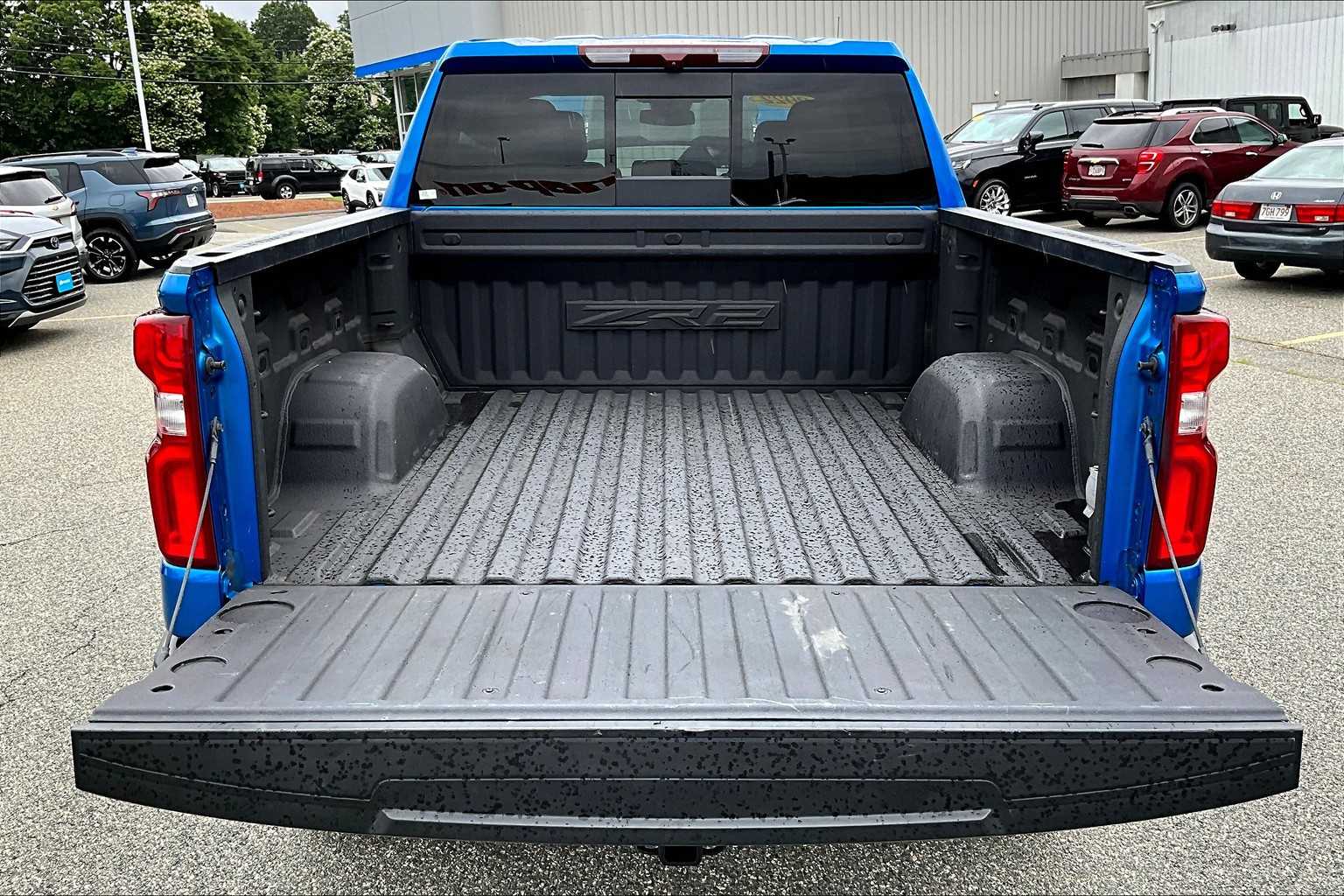2022 Chevrolet Silverado 1500 ZR2 - Photo 31