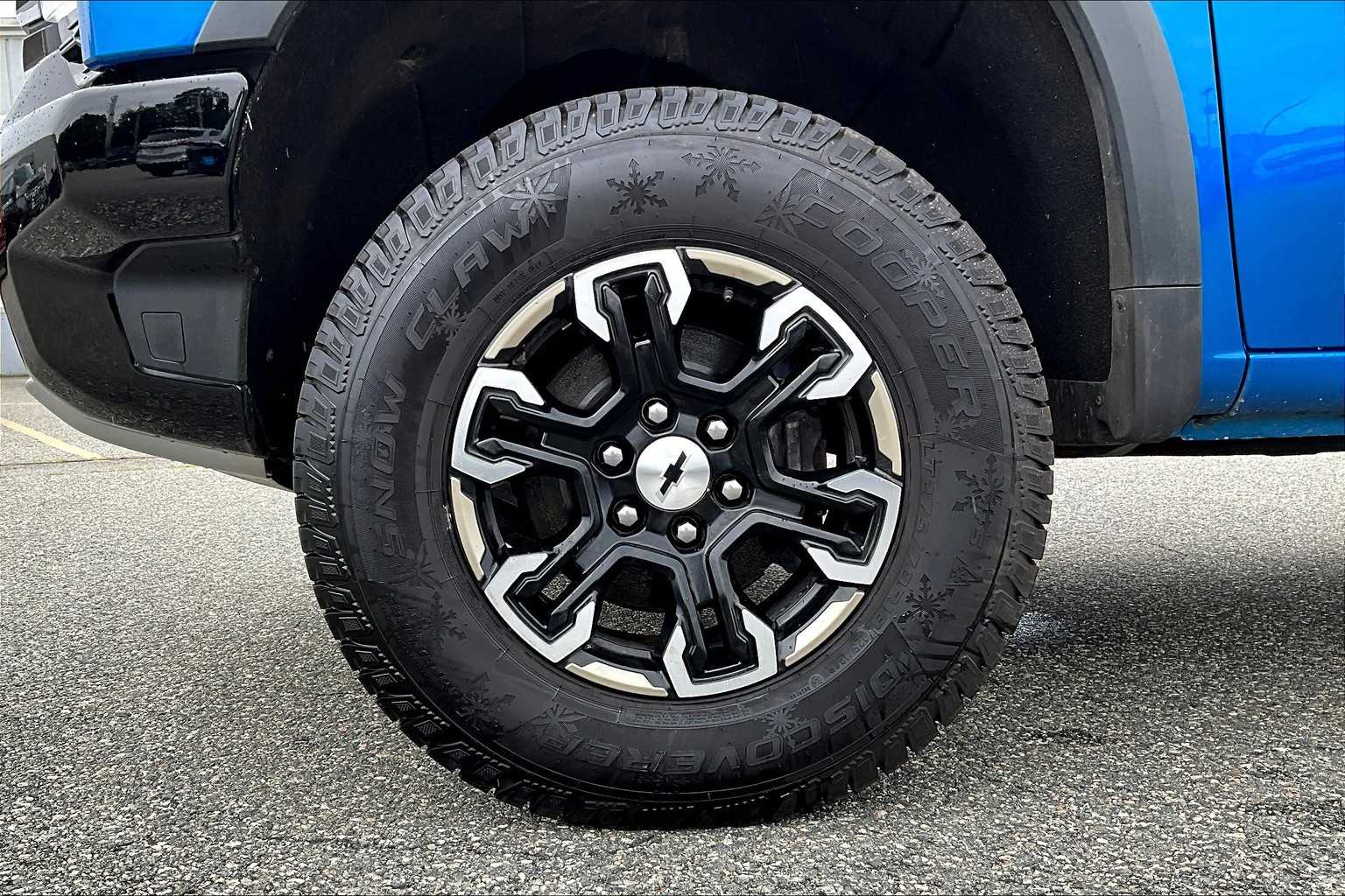 2022 Chevrolet Silverado 1500 ZR2 - Photo 7