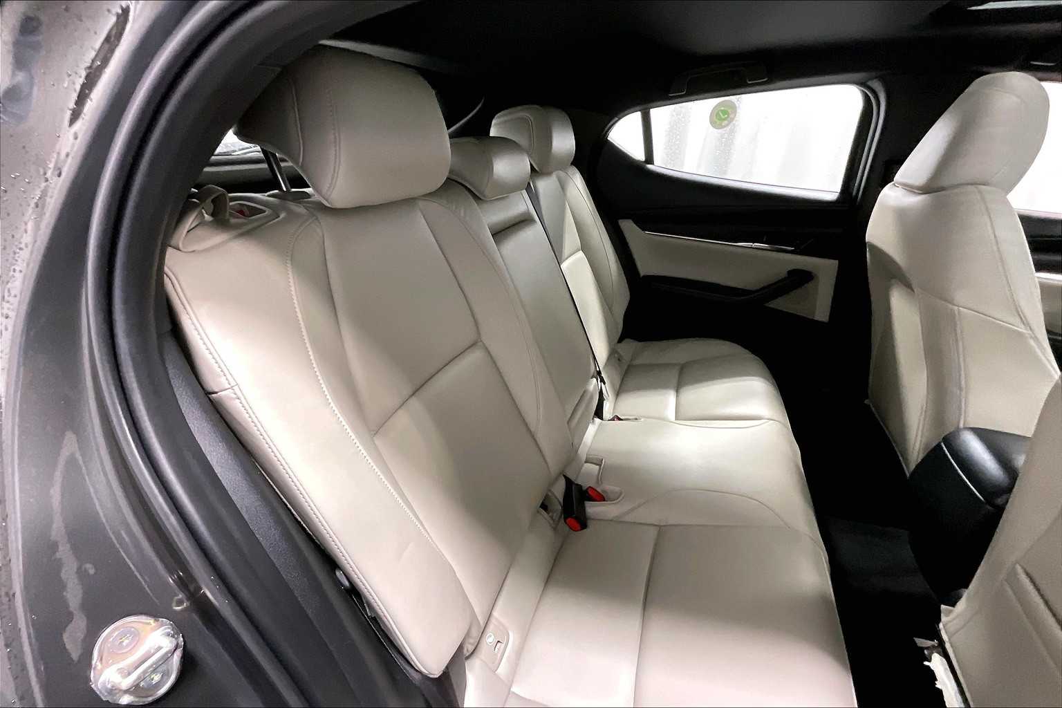 2022 Mazda Mazda3 Hatchback Preferred - Photo 16