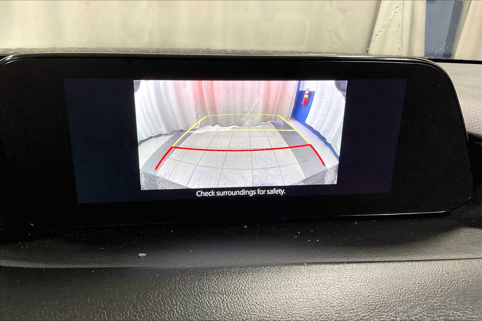 2022 Mazda Mazda3 Hatchback Preferred - Photo 19