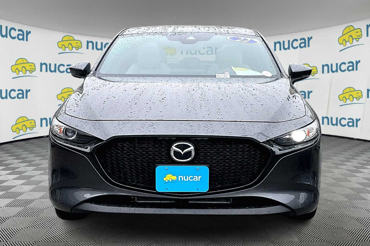 2022 Mazda Mazda3 Hatchback Preferred - Photo 2