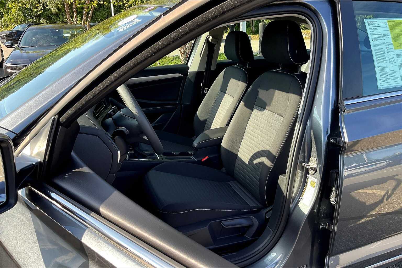 2023 Volkswagen Jetta S - Photo 19