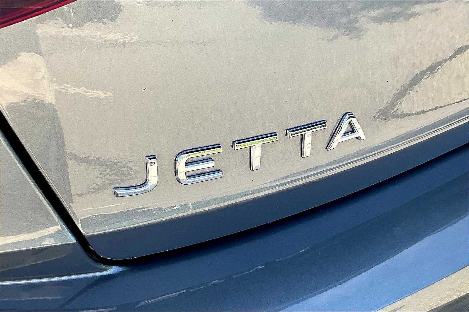 2023 Volkswagen Jetta S - Photo 39