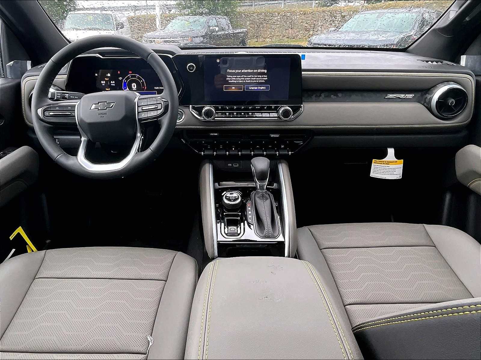 2025 Chevrolet Colorado 4WD ZR2 - Photo 12