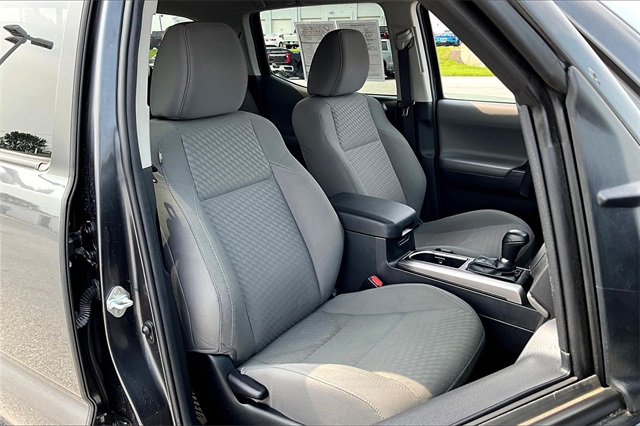 2022 Toyota Tacoma SR5 - Photo 11