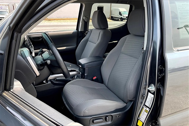 2022 Toyota Tacoma SR5 - Photo 10