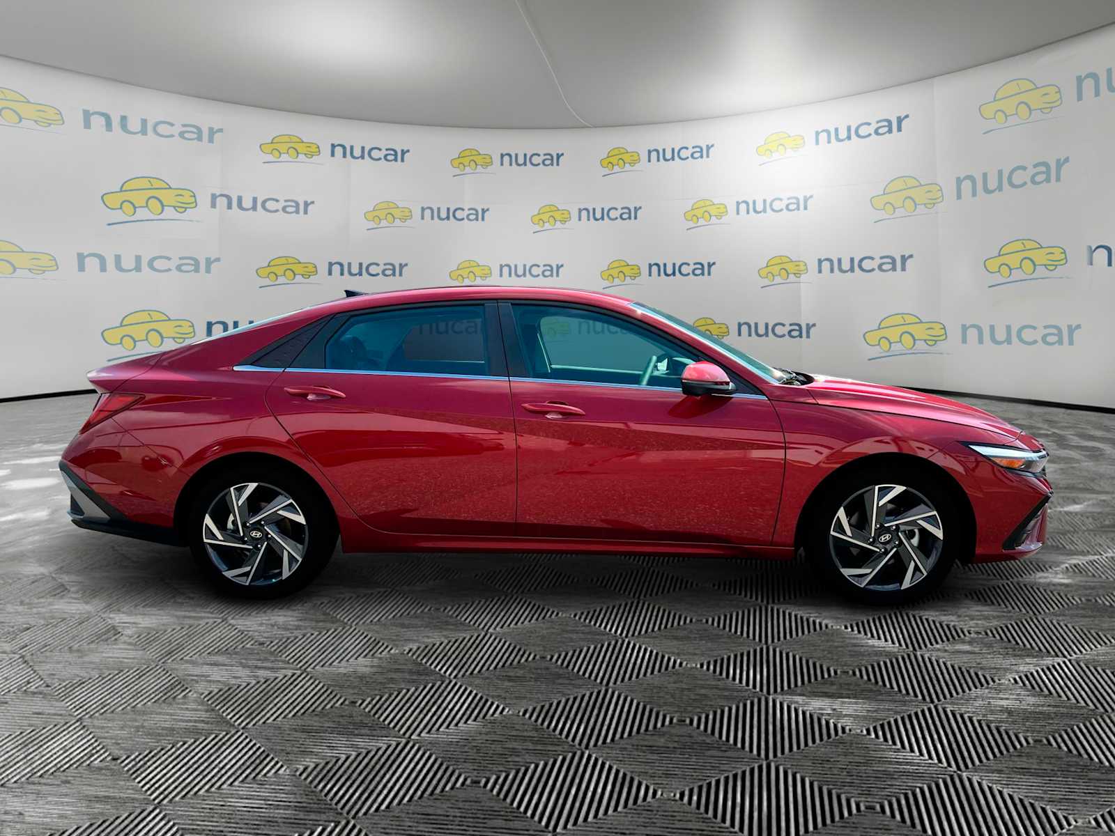 2025 Hyundai Elantra Limited - Photo 10