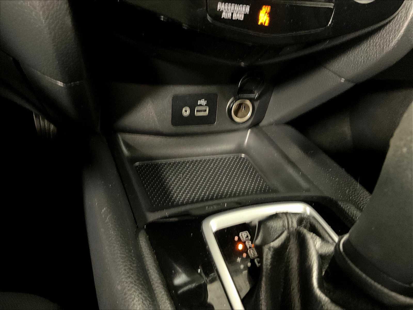 2019 Nissan Rogue SV - Photo 26