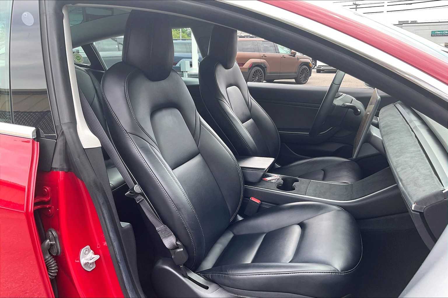 2019 Tesla Model 3 Performance - Photo 11