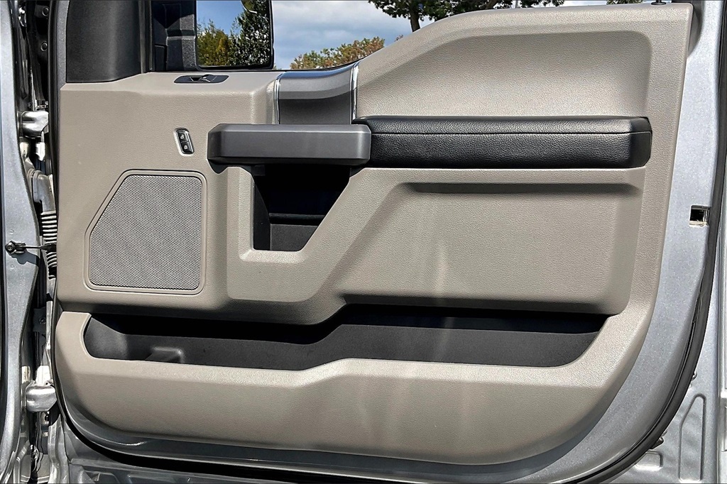 2020 Ford F-150 XLT - Photo 11