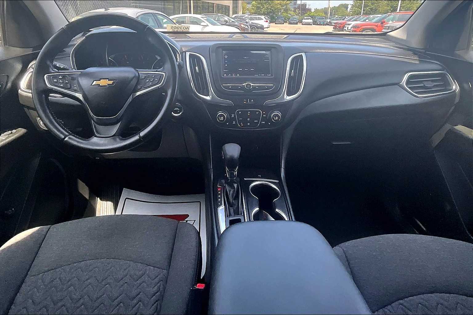 2022 Chevrolet Equinox LT - Photo 21