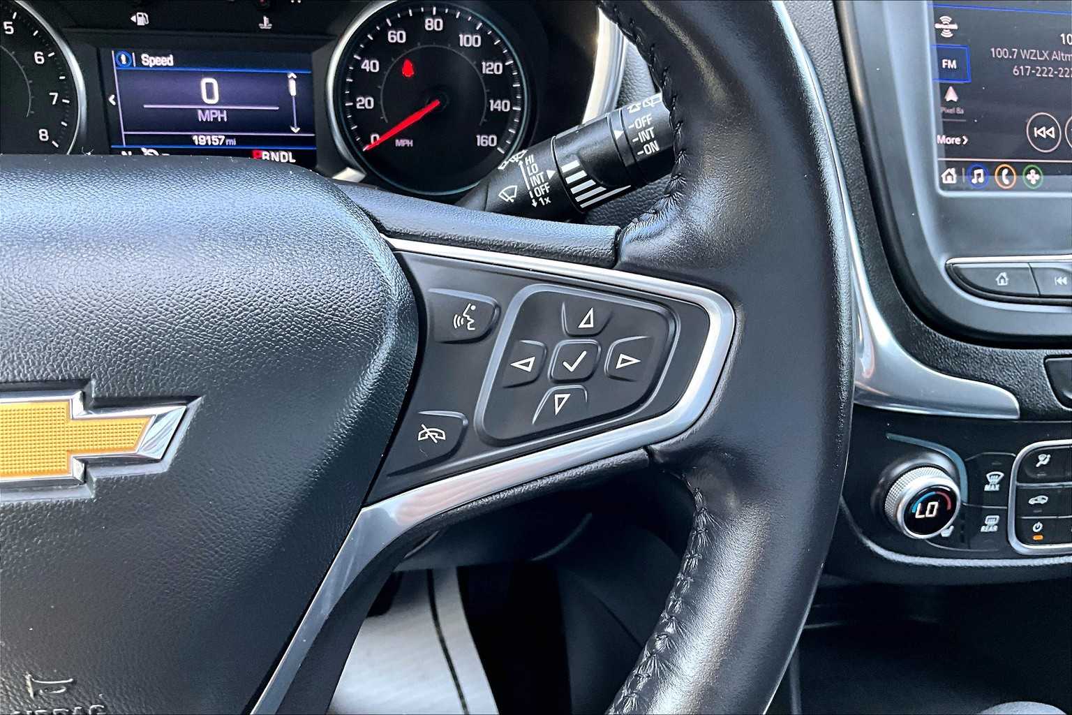 2022 Chevrolet Equinox LT - Photo 23
