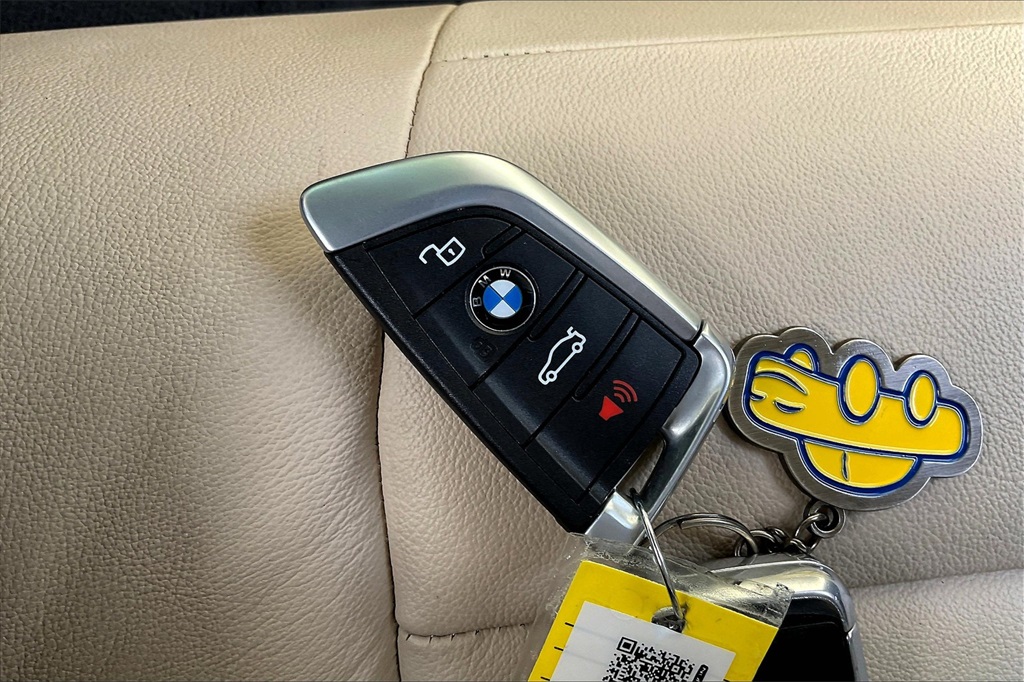 2020 BMW 3 Series 330i xDrive - Photo 28
