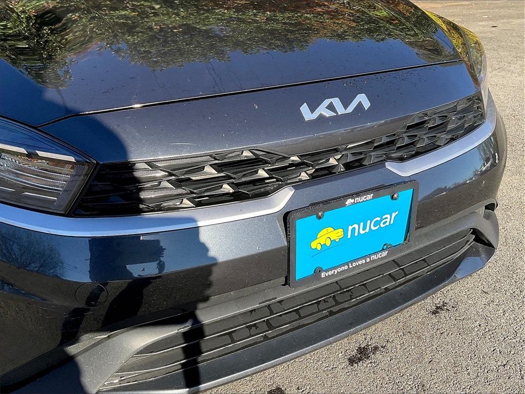 2023 Kia Forte LXS - Photo 27
