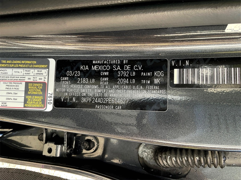 2023 Kia Forte LXS - Photo 30