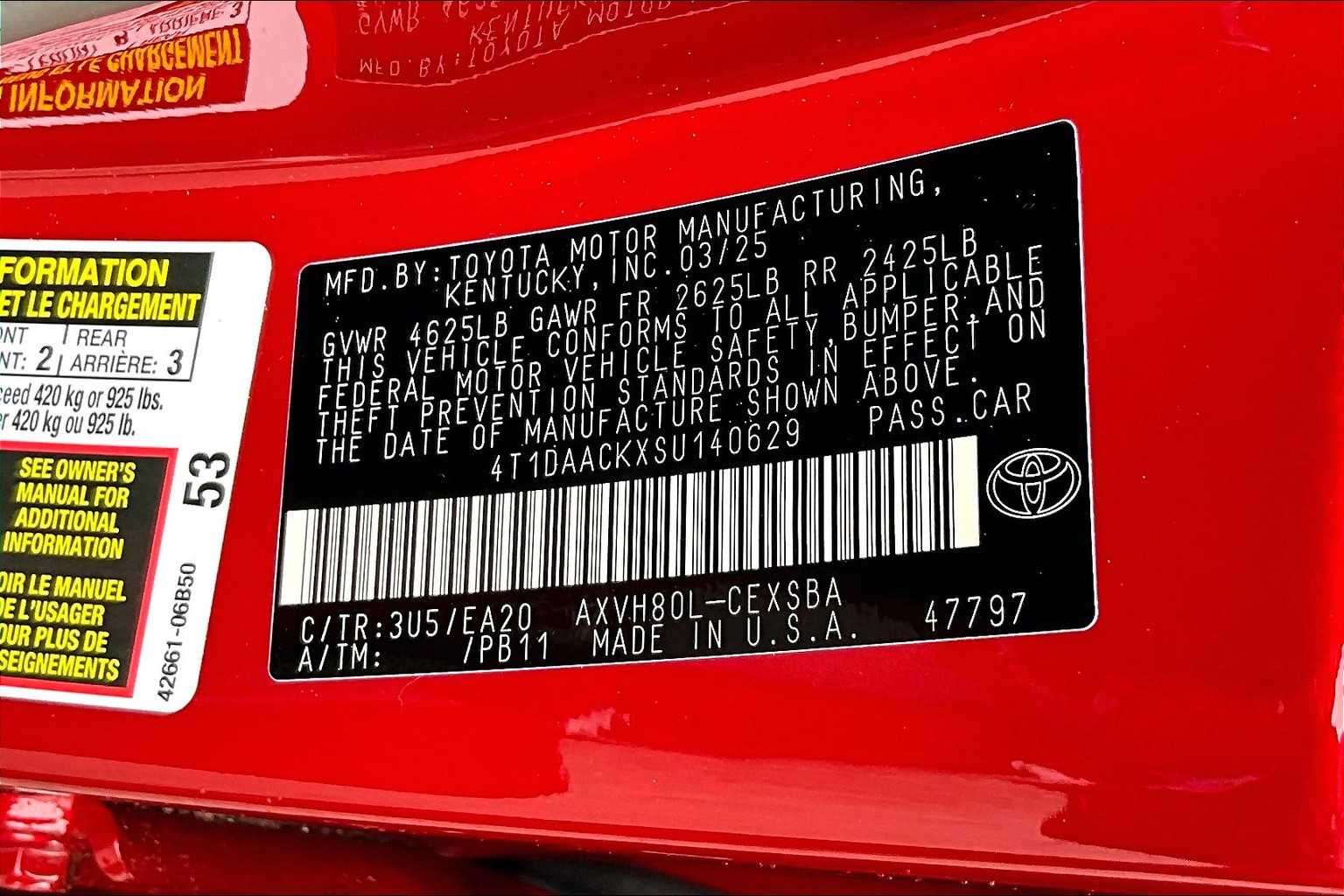 2025 Toyota Camry SE - Photo 16