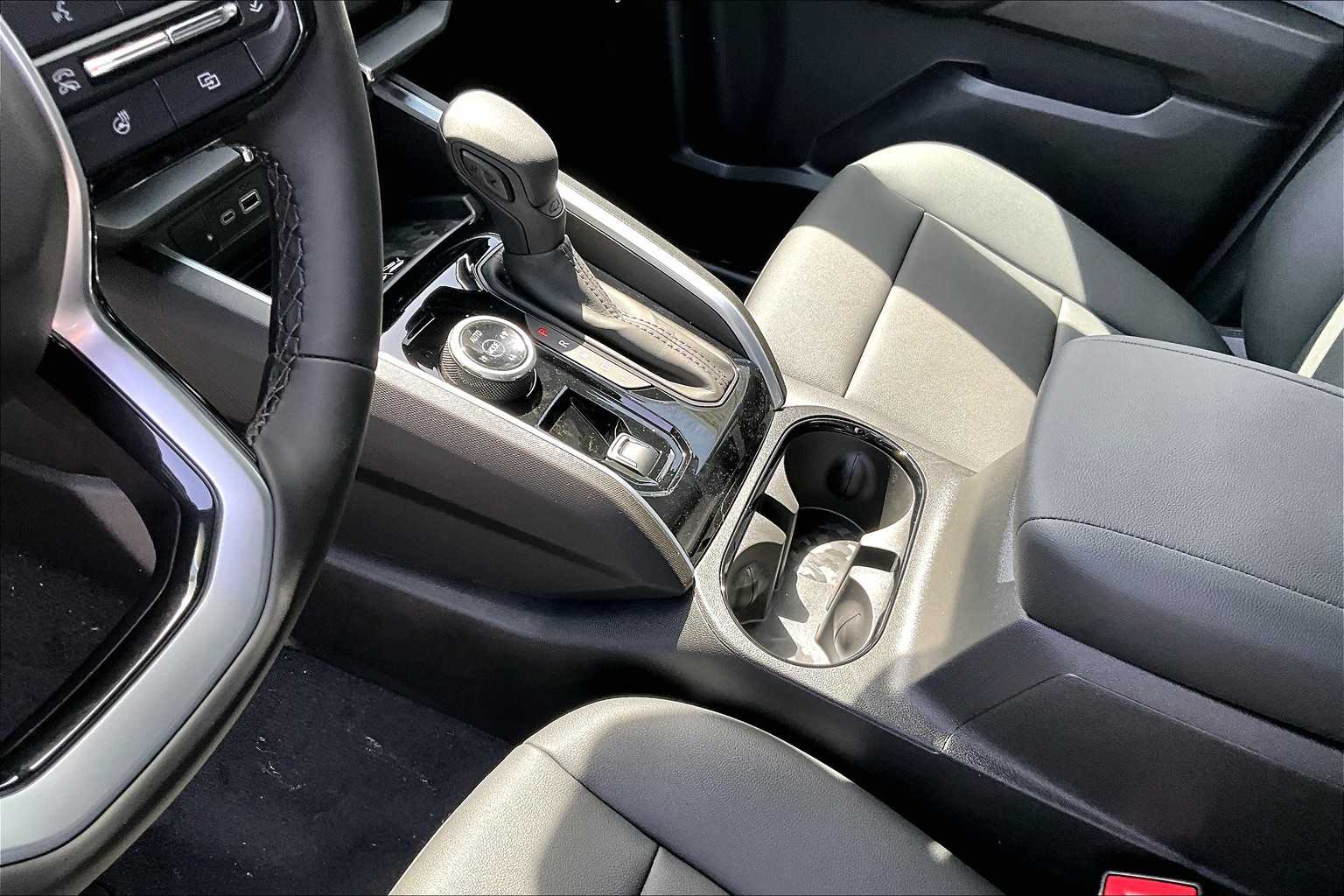 2025 Chevrolet Colorado 4WD Trail Boss - Photo 14