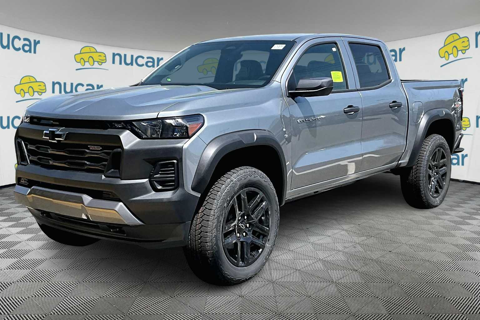 2025 Chevrolet Colorado 4WD Trail Boss - Photo 4