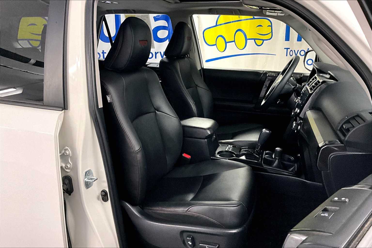 2021 Toyota 4Runner Venture - Photo 11