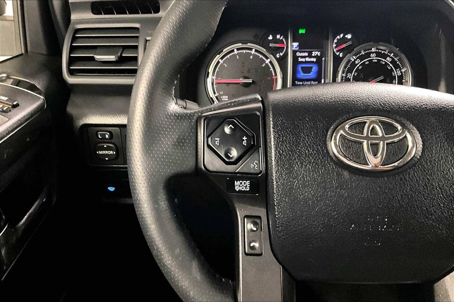 2021 Toyota 4Runner Venture - Photo 23