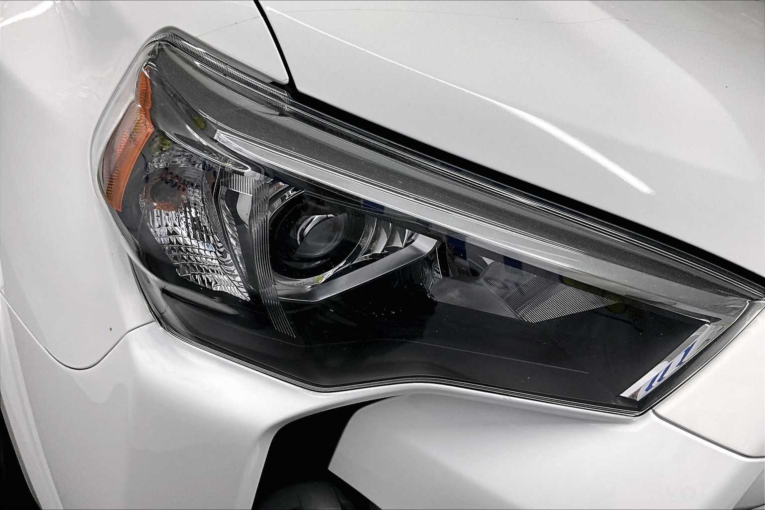 2021 Toyota 4Runner Venture - Photo 32