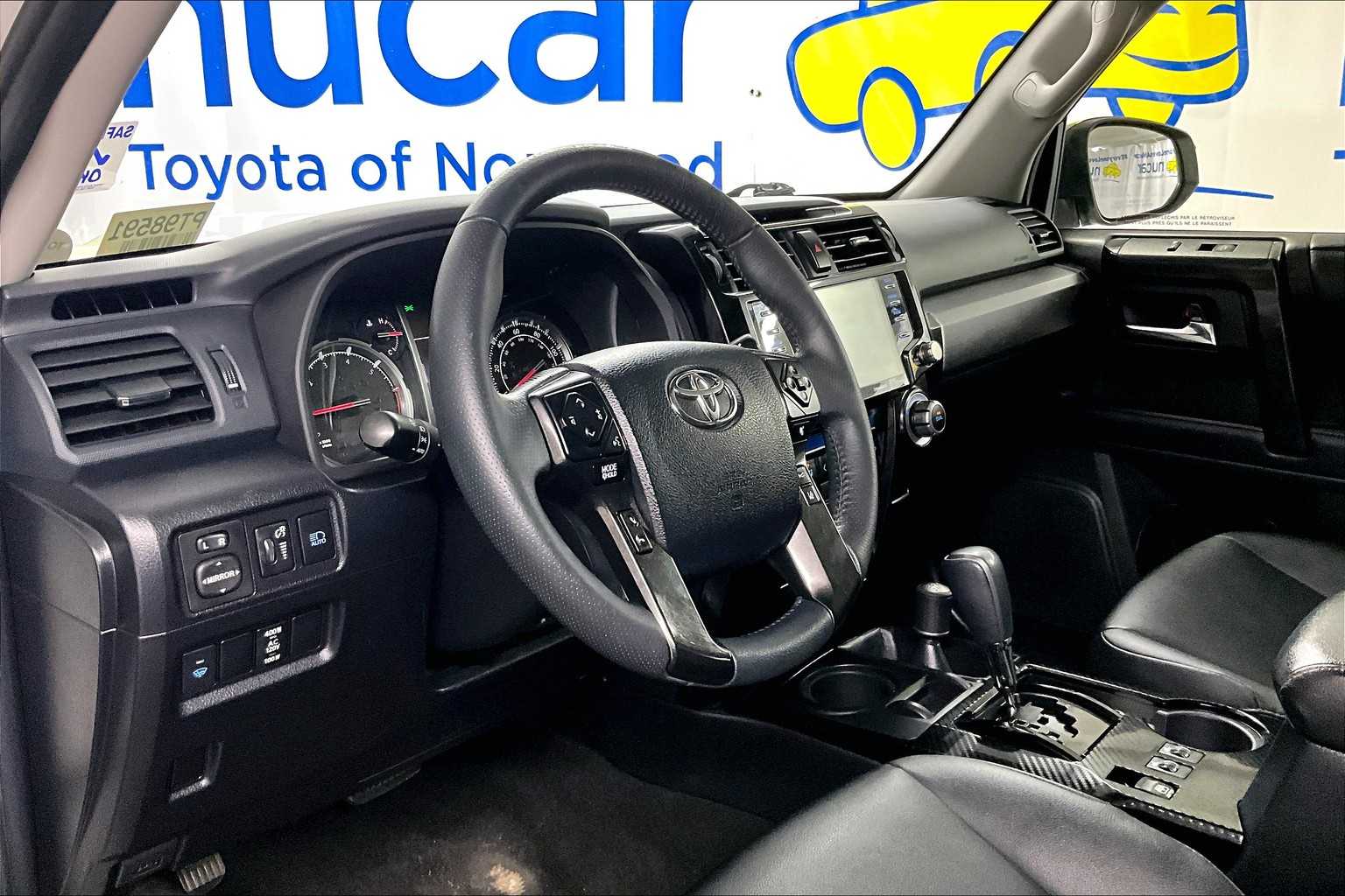2021 Toyota 4Runner Venture - Photo 8