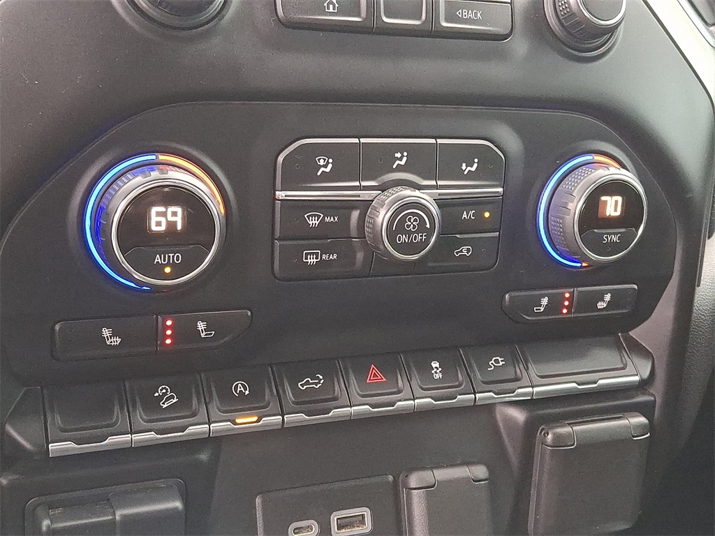 2020 Chevrolet Silverado 1500 RST - Photo 14