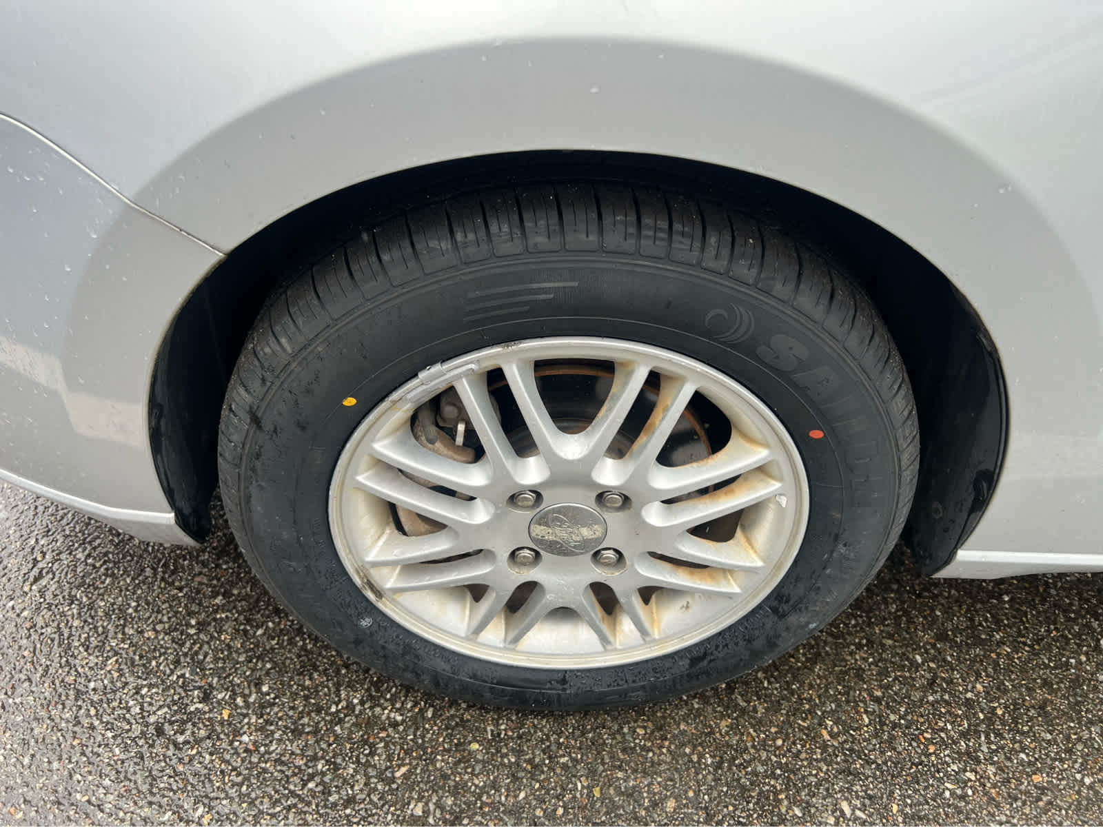 2008 Ford Focus SE - Photo 11