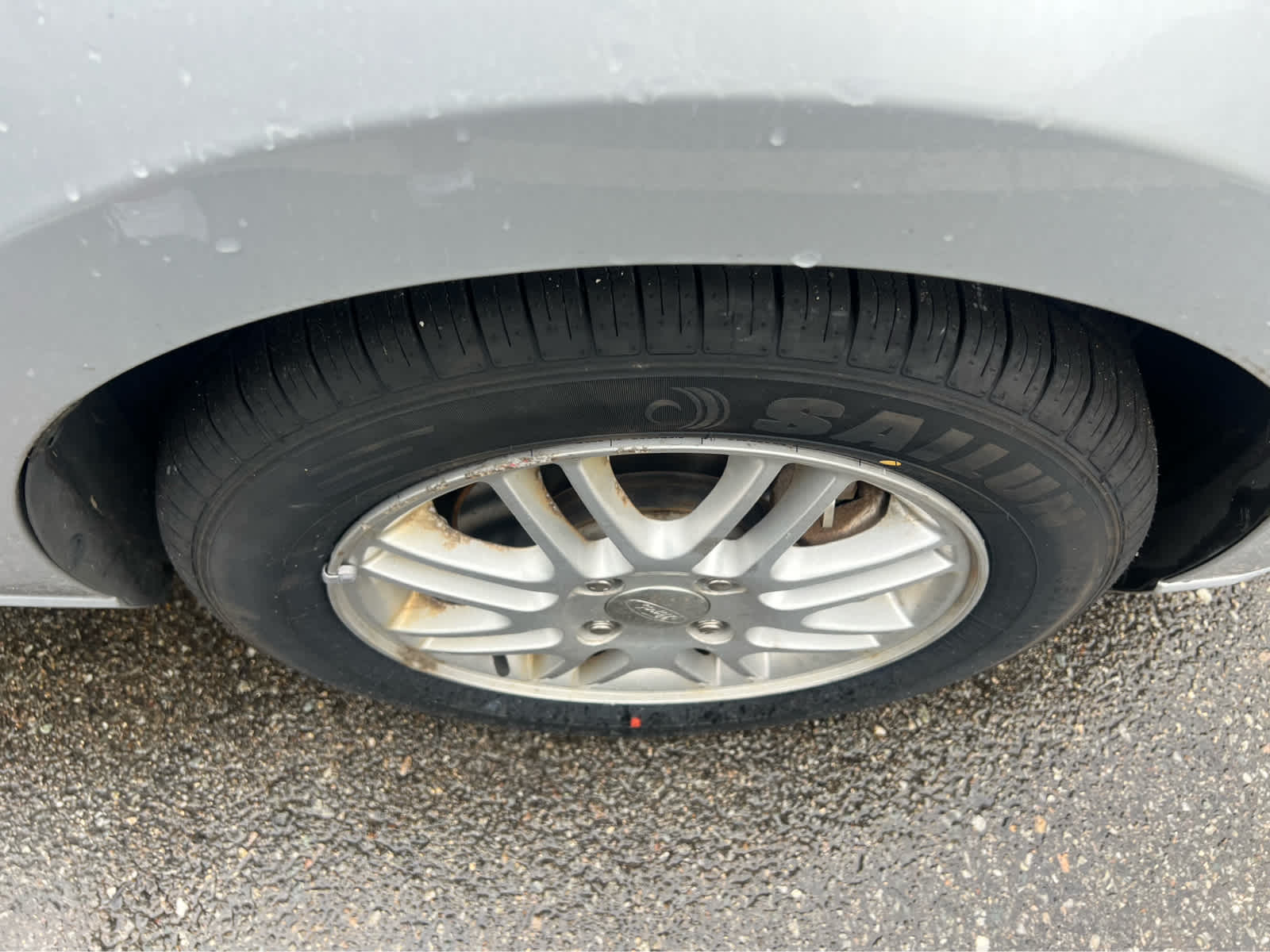 2008 Ford Focus SE - Photo 14