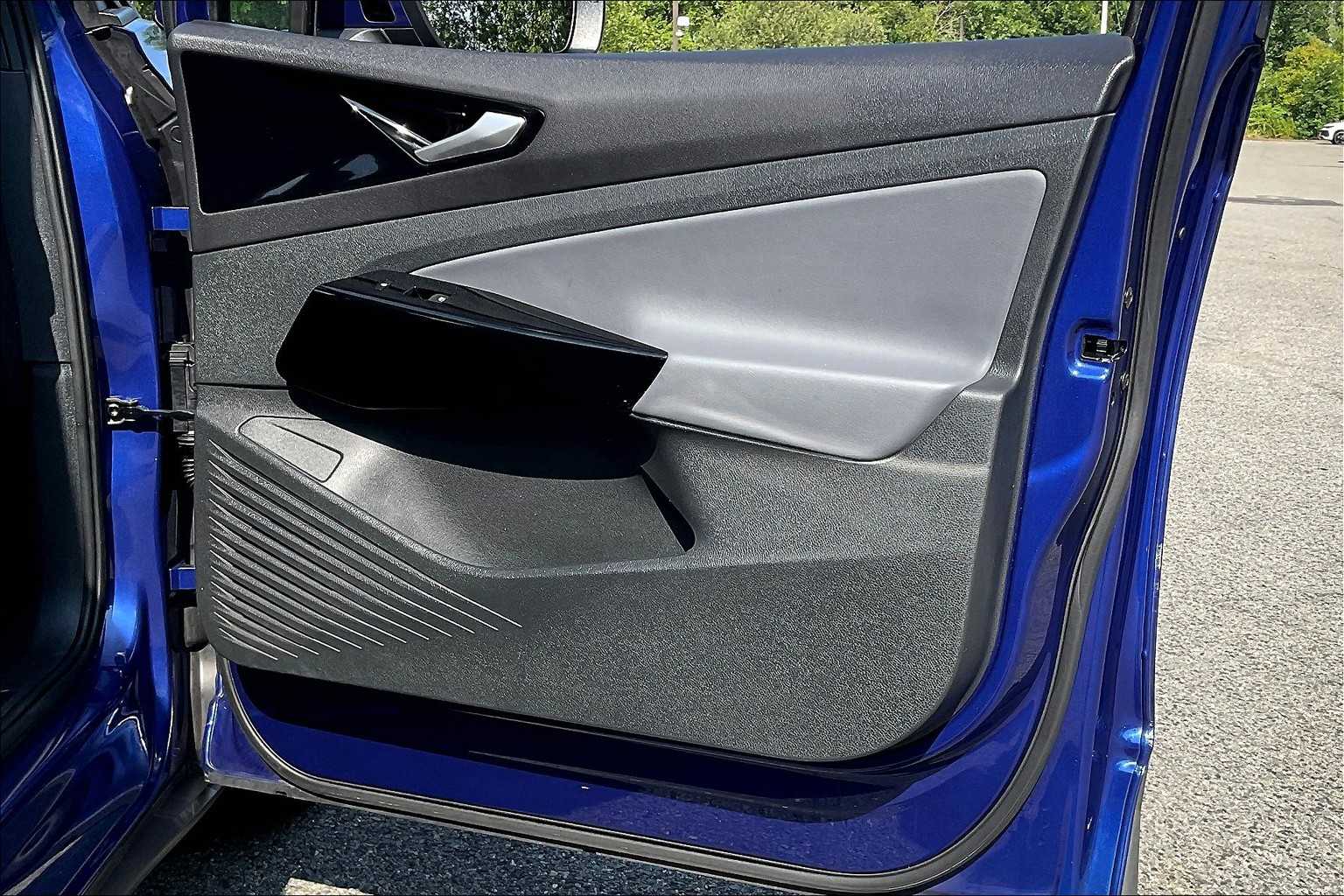 2021 Volkswagen ID.4 Pro S - Photo 12