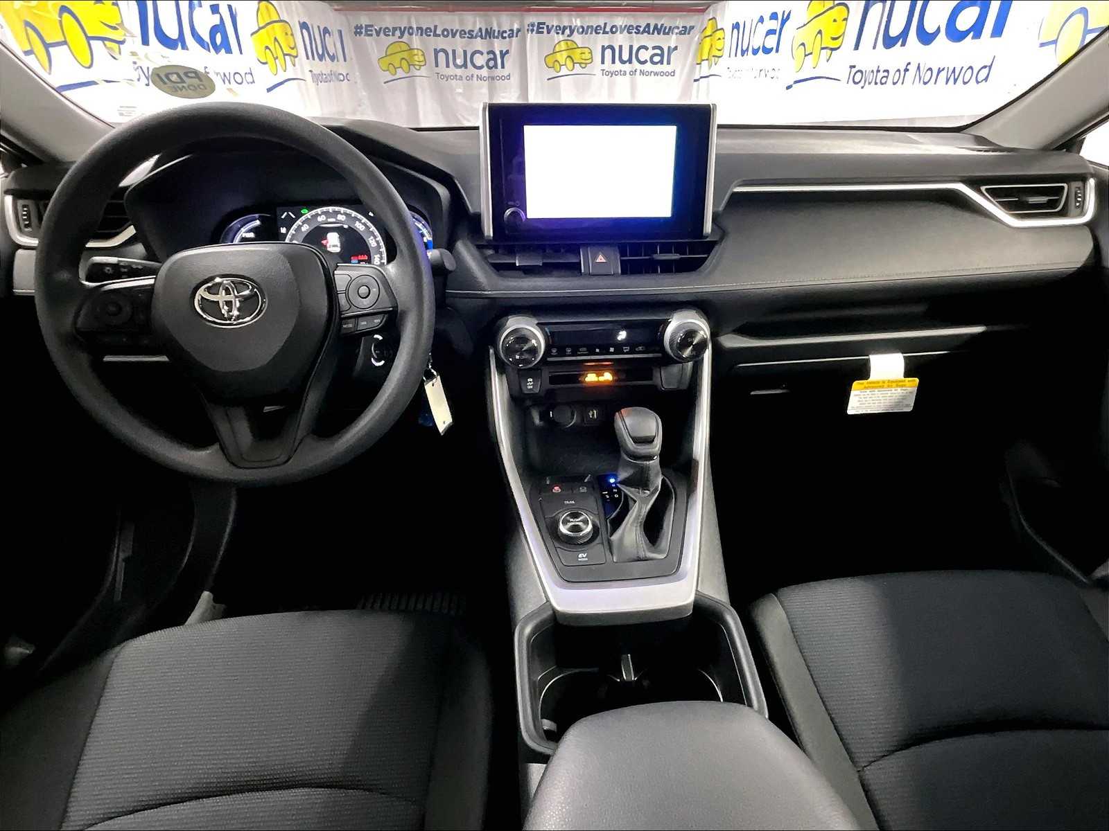 2025 Toyota RAV4 Hybrid LE - Photo 12