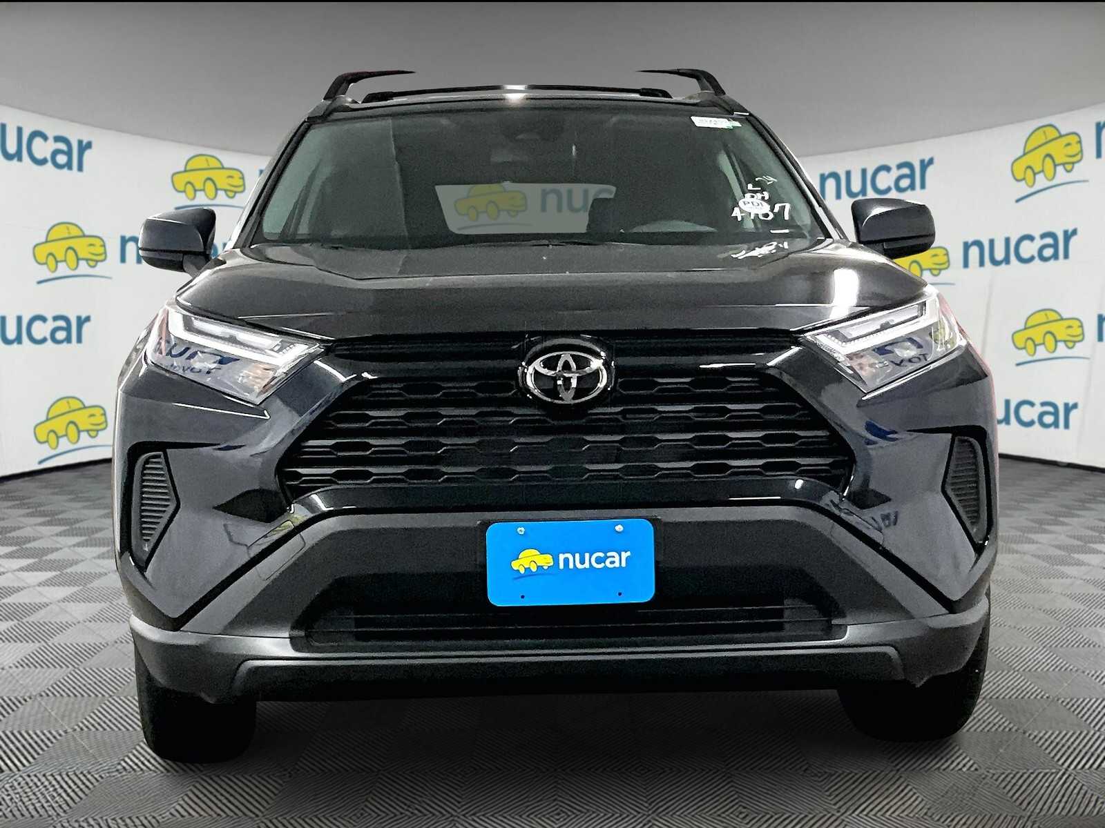 2025 Toyota RAV4 Hybrid LE - Photo 3